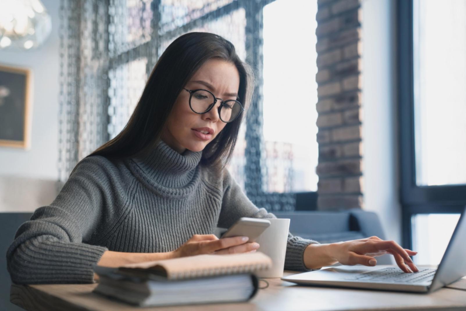 SEO workshop session showing keyword research and content optimization techniques